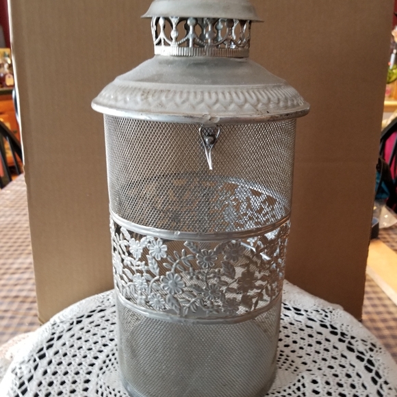 Metal Lantern 7" wide x 17" tall - Picture 10 of 10